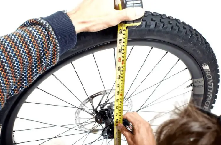 comment connaître la taille d une roue de vélo