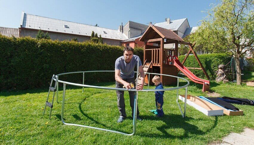 Comment monter un trampoline