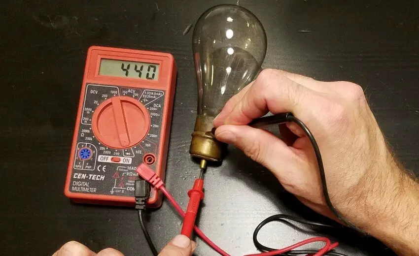 Comment tester une ampoule avec un multimetre