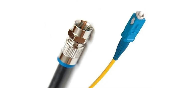 Difference entre fibre optique et cable coaxial