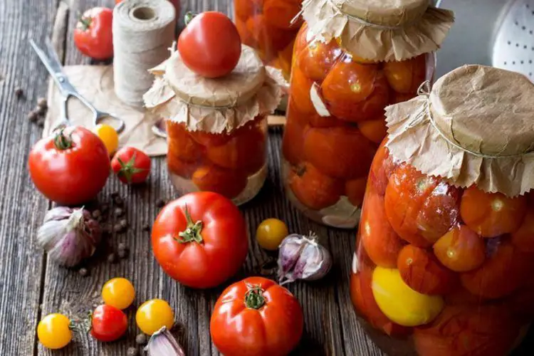 Comment conserver des tomates en bocaux