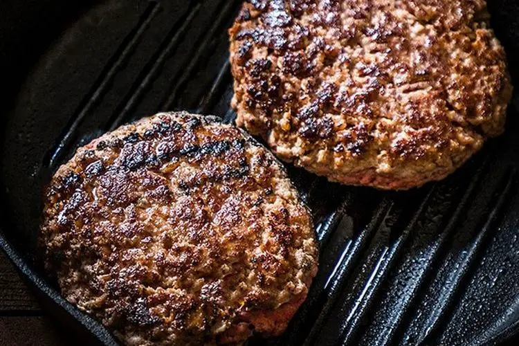 Comment cuire le steak hache