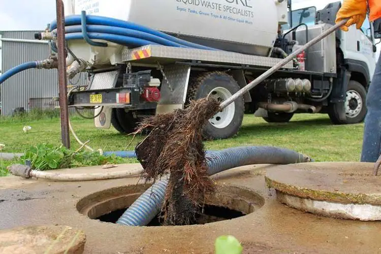 Comment deboucher un drain de fosse septique