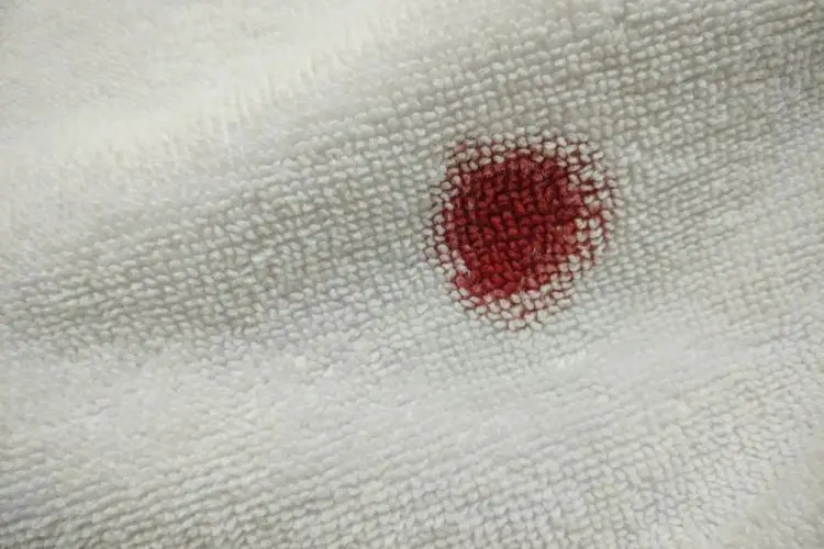 Comment enlever du sang sur une couette