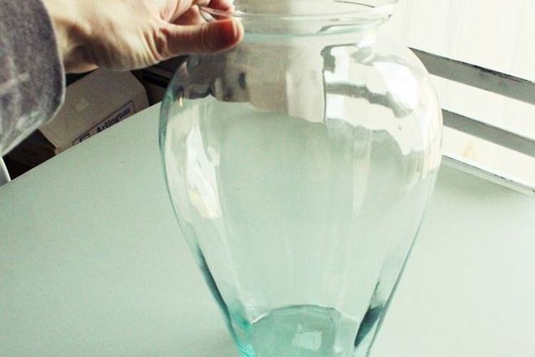 Comment peindre un vase en verre
