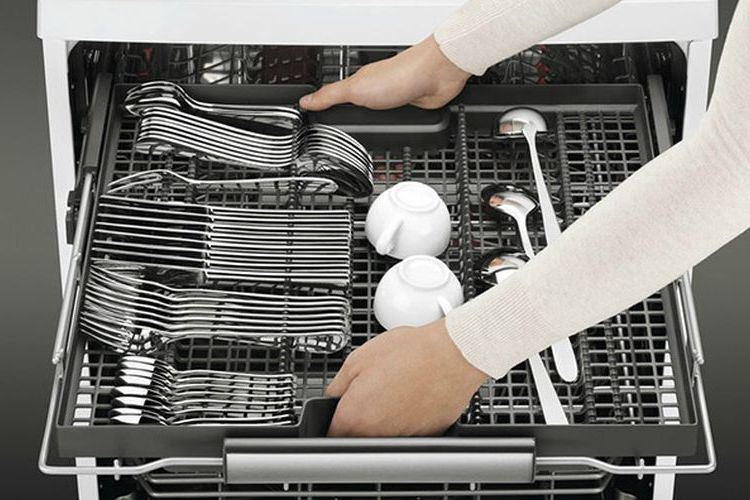 Comment ranger les couverts dans le tiroir du lave vaisselle