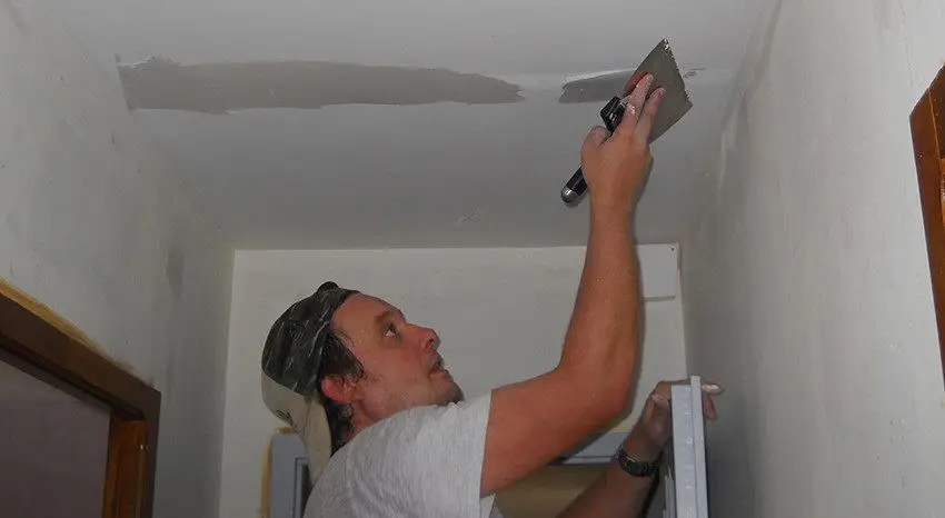 Comment reparer un plafond