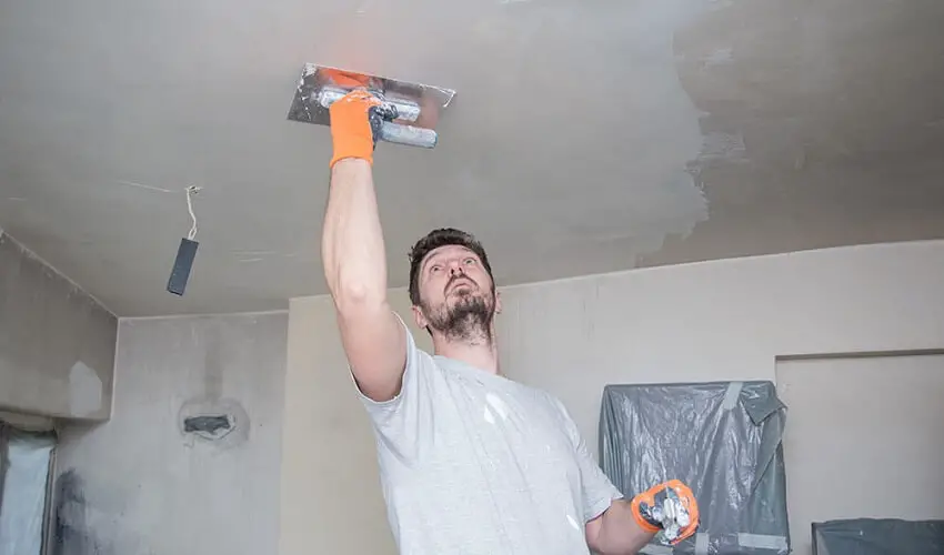 Comment cacher les defauts dun plafond